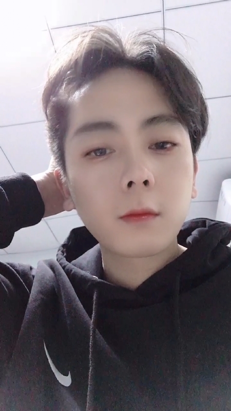 鹤枫的第一张照片--南通相亲服务中心