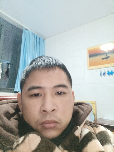 寂寞的第二张照片--南通相亲服务中心