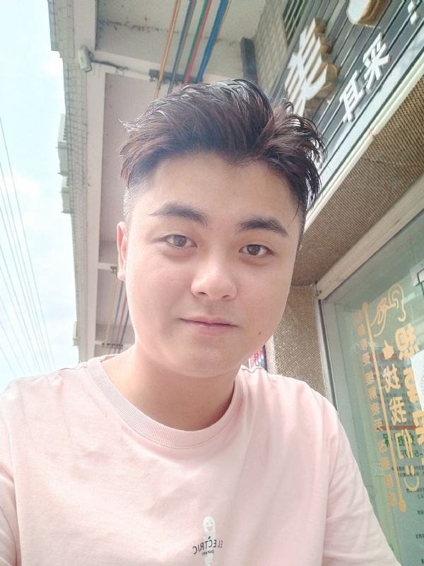 李健诚的第一张照片--南通相亲服务中心