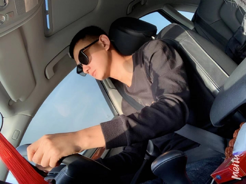 小五的第二张照片--南通相亲服务中心