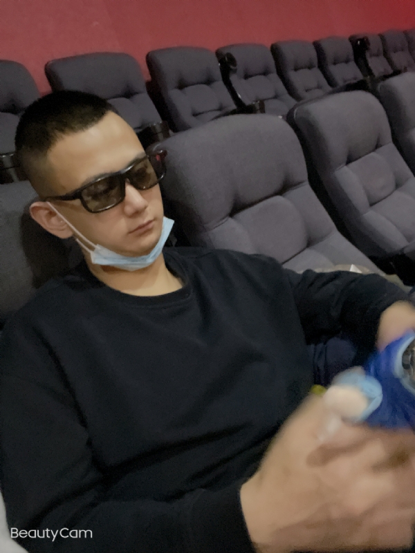 小五的第三张照片--南通相亲服务中心