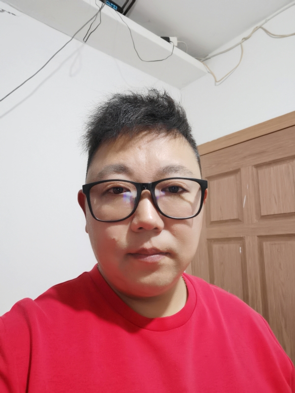 开山的第一张照片--南通相亲服务中心