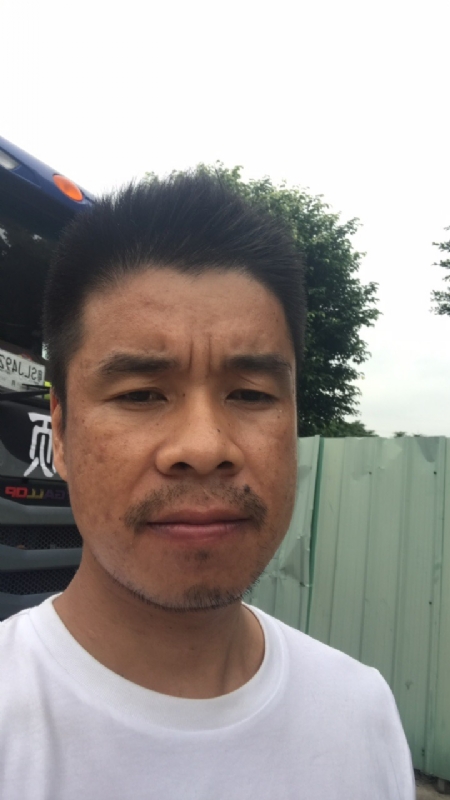 奔跑的蜗牛的第一张照片--南通相亲服务中心