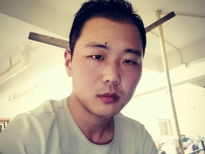 听听那冷雨的第一张照片--南通相亲服务中心