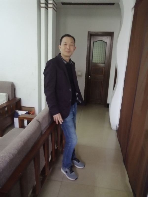 相亲相爱的第二张照片--南通相亲服务中心