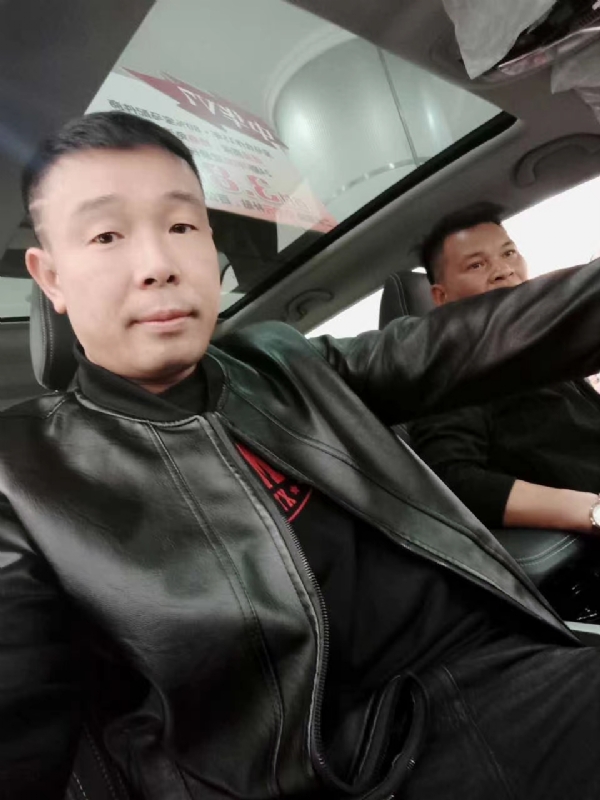 醉红尘的第一张照片--南通相亲服务中心