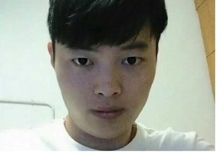 小张哥哥的第一张照片--南通相亲服务中心