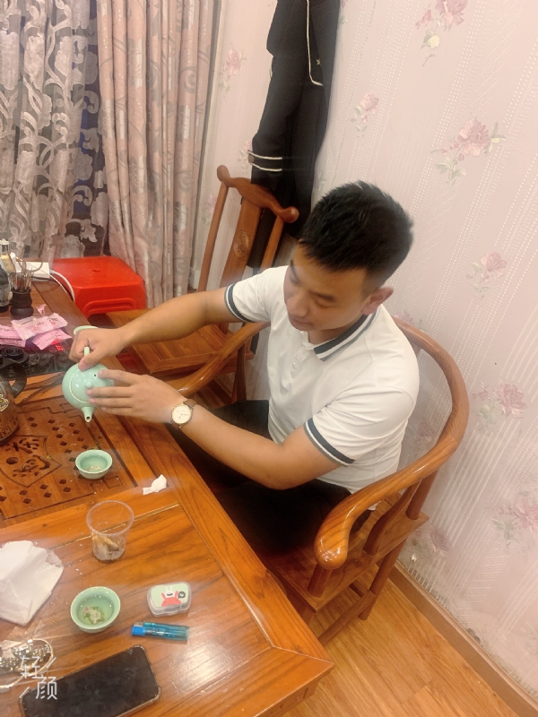 古有风琴的第二张照片--南通相亲服务中心