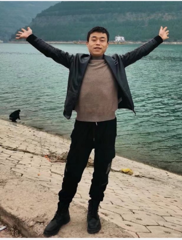 寂寞的风的第二张照片--南通相亲服务中心