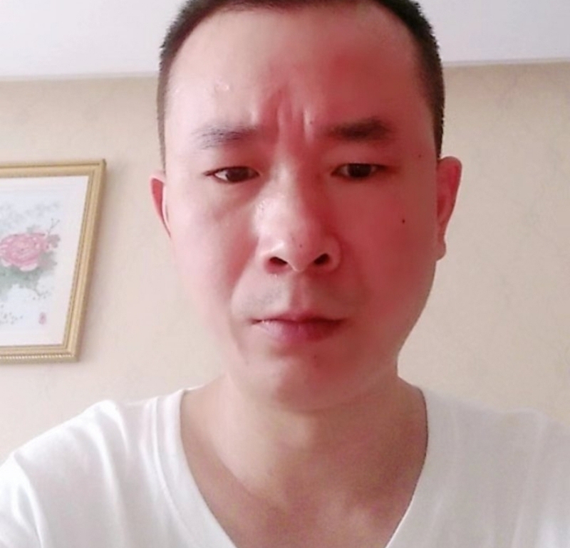 自由飞翔的第一张照片--南通相亲服务中心