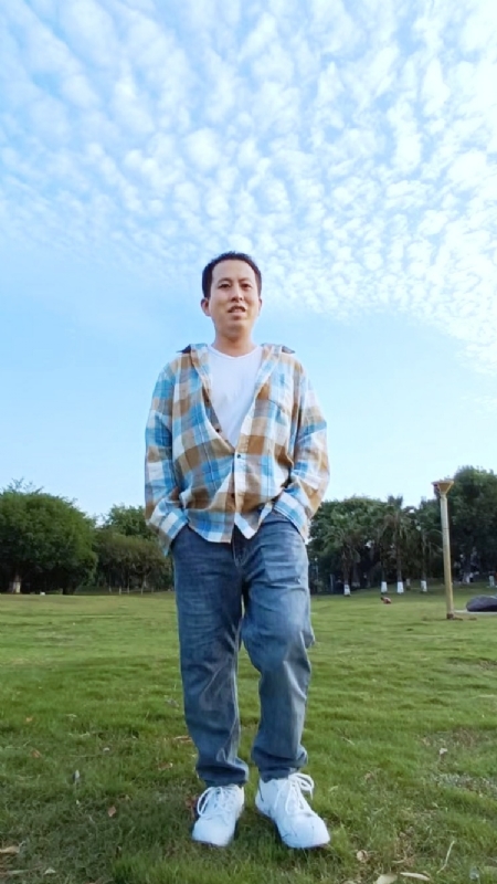 曹先生的第一张照片--南通相亲服务中心