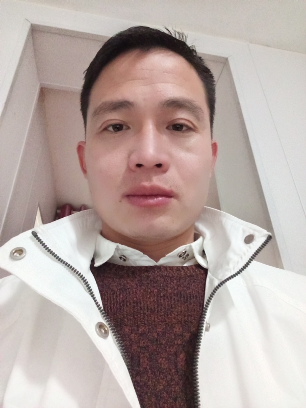 忧伤还是快乐的第一张照片--南通相亲服务中心