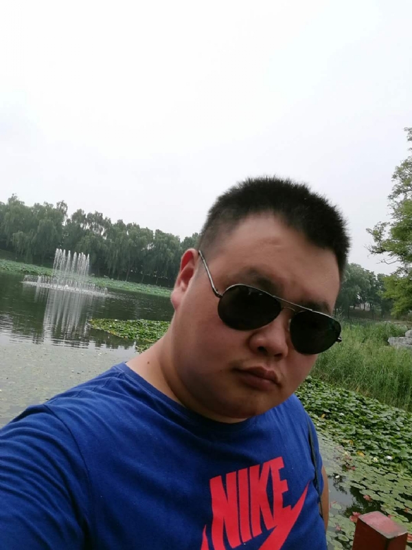 石头的第一张照片--南通相亲服务中心