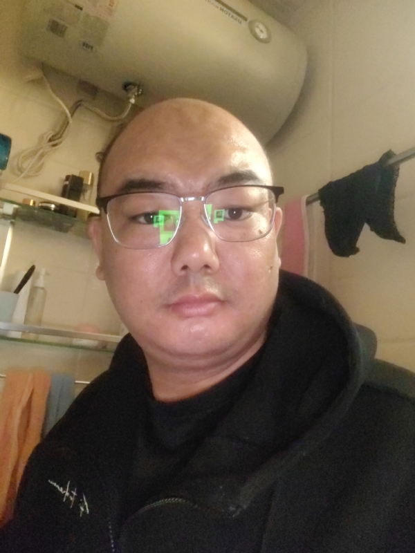 小胖子的第一张照片--南通相亲服务中心