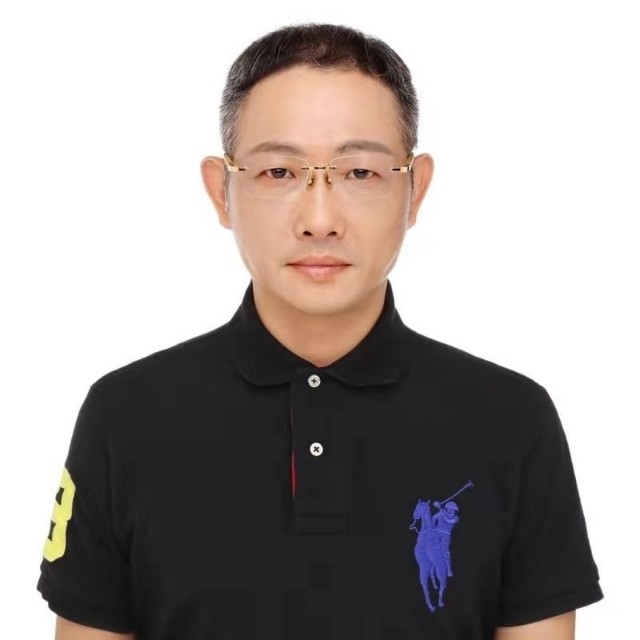 邱先森的第一张照片--南通相亲服务中心