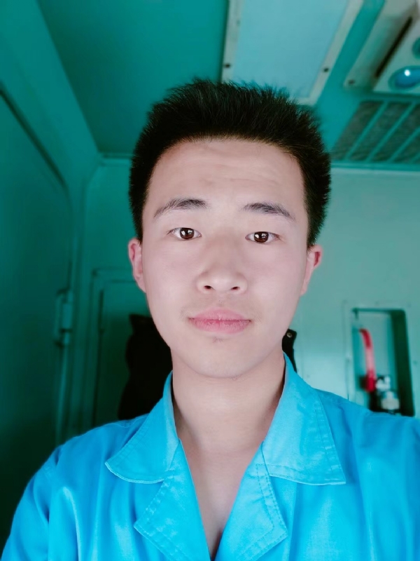 生而为人的第四张照片--南通相亲服务中心