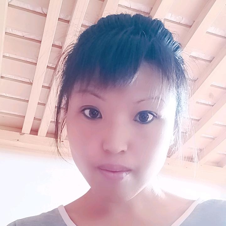 Lily的第一张照片--南通相亲服务中心