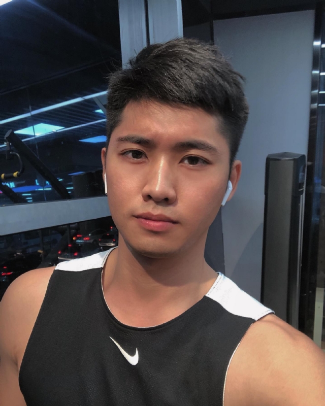 林毅的第一张照片--南通相亲服务中心