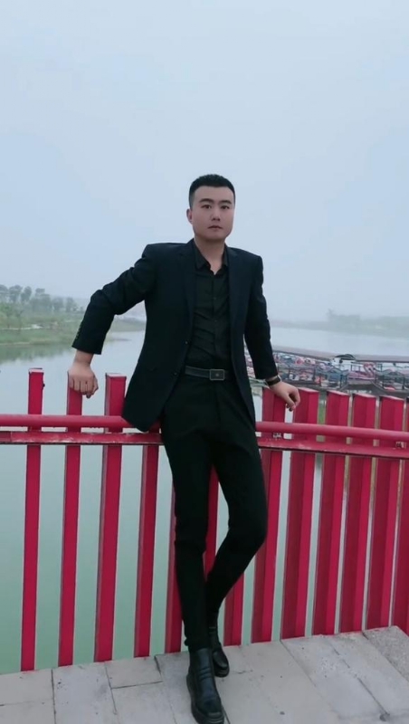 Albert的第一张照片--南通相亲服务中心