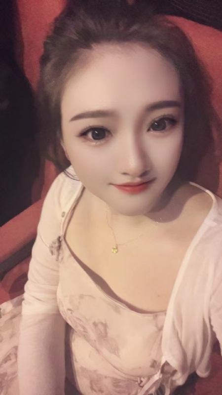 不倾城的第二张照片--南通相亲服务中心