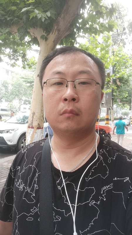 飘逸的星辰的第一张照片--南通相亲服务中心