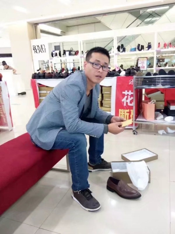 借我你的手的第一张照片--南通相亲服务中心