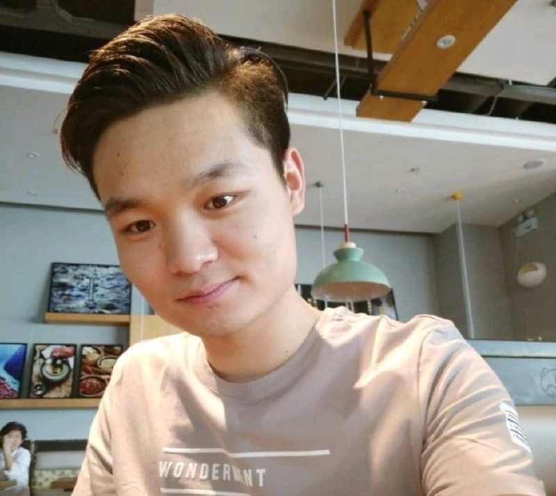 裴海洋的第一张照片--南通相亲服务中心