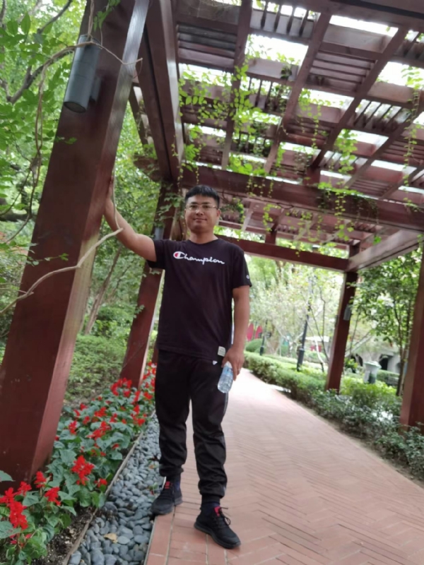 会飞的鱼的第四张照片--南通相亲服务中心