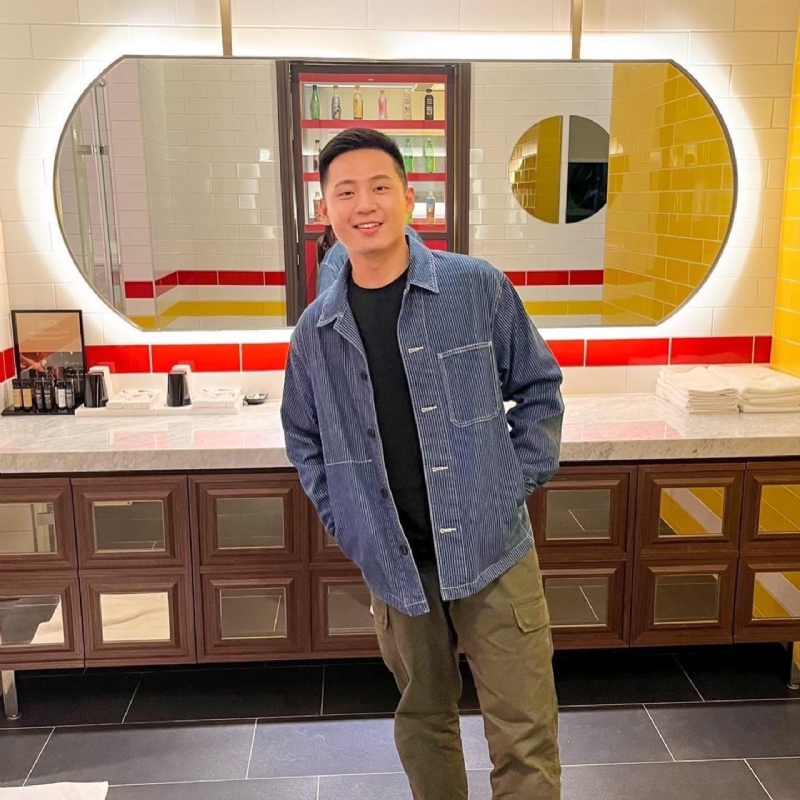 孤獨的男人的第一张照片--南通相亲服务中心