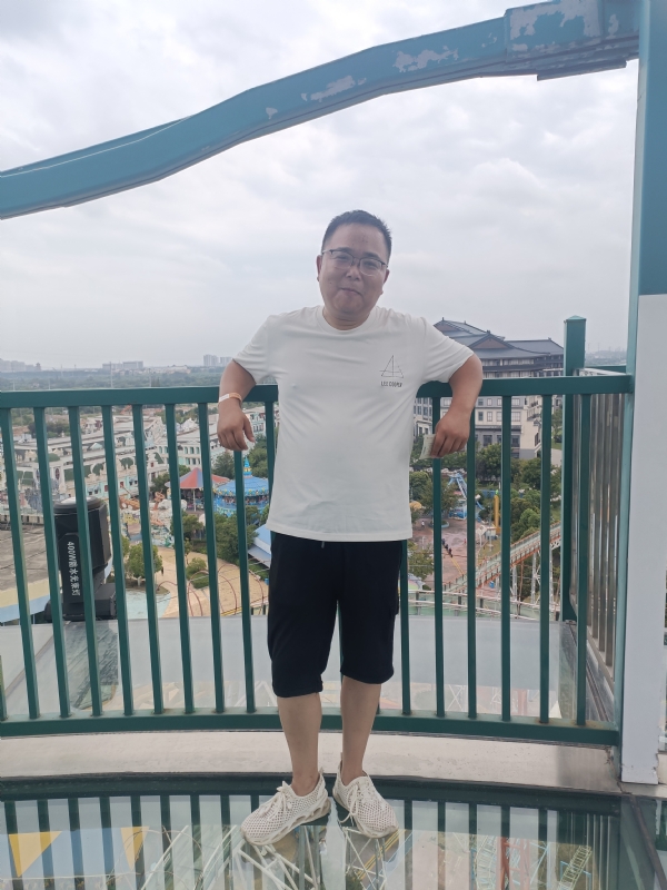 飞哥的第一张照片--南通相亲服务中心