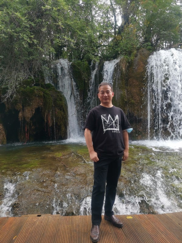 任君君的第一张照片--南通相亲服务中心