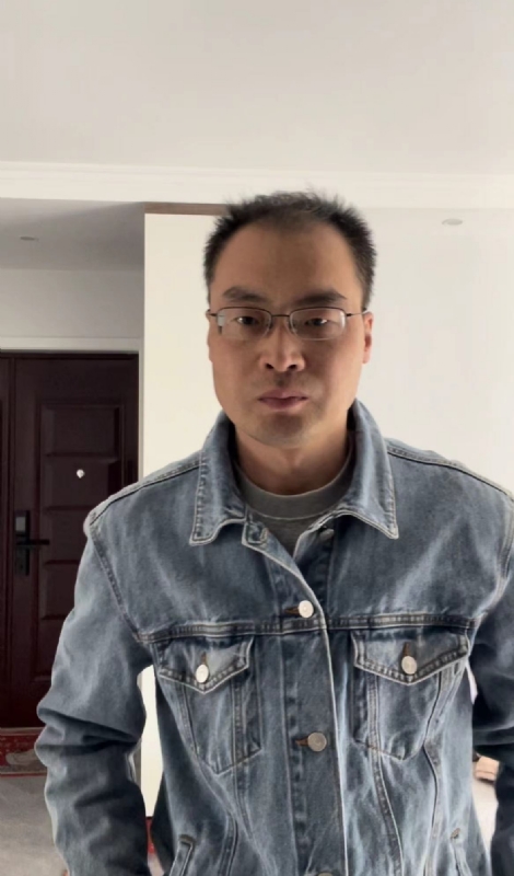 墨灬白的第二张照片--南通相亲服务中心