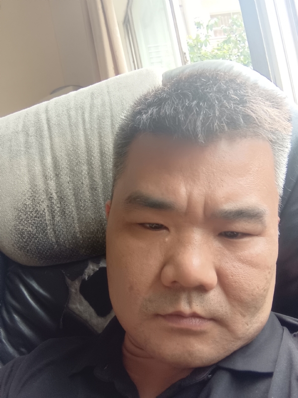 路人的第一张照片--南通相亲服务中心