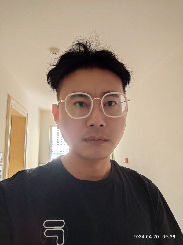 信带小李的第一张照片--南通相亲服务中心