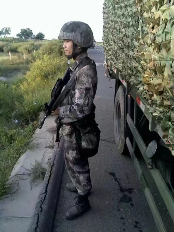 搬砖中的第一张照片--南通相亲服务中心