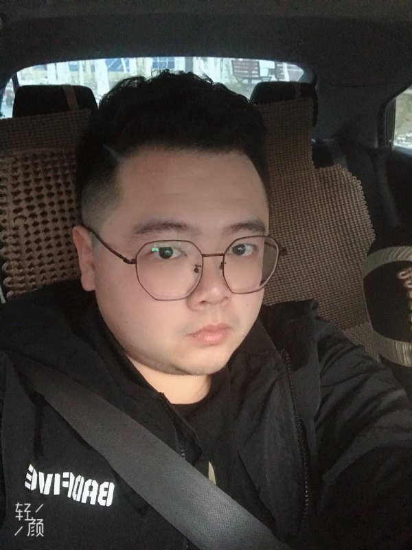 欢笑的第一张照片--南通相亲服务中心