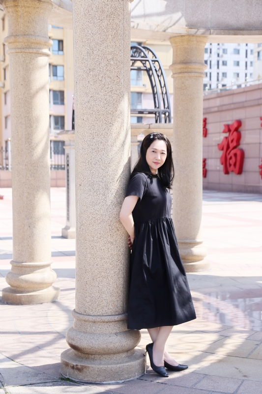 王红的第一张照片--南通相亲服务中心