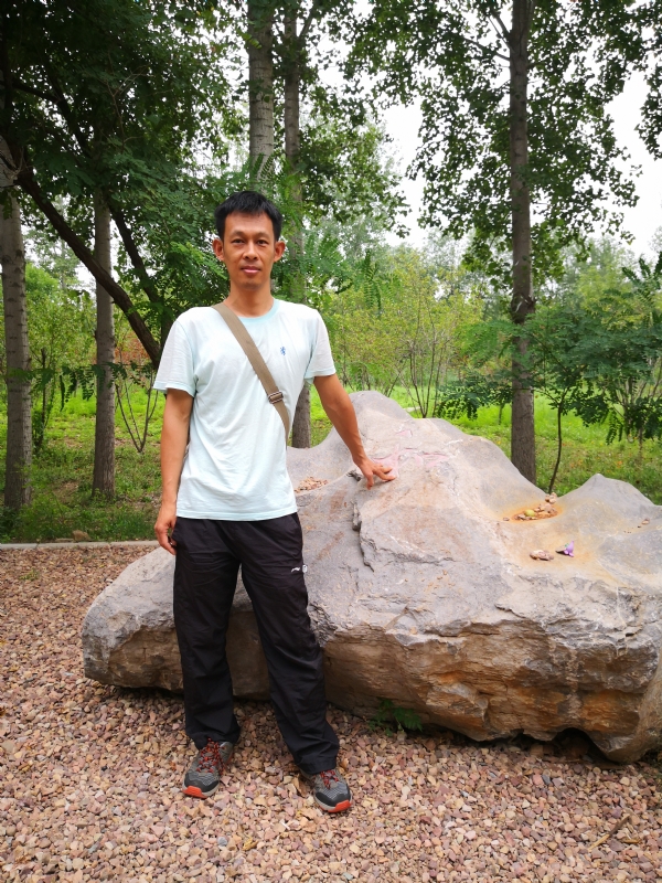 宠辱不惊的第一张照片--南通相亲服务中心