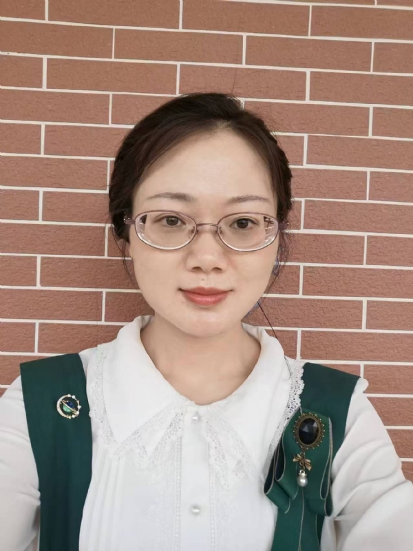 Lily的第二张照片--南通相亲服务中心