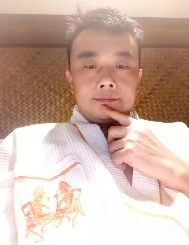 青锋的第一张照片--南通相亲服务中心