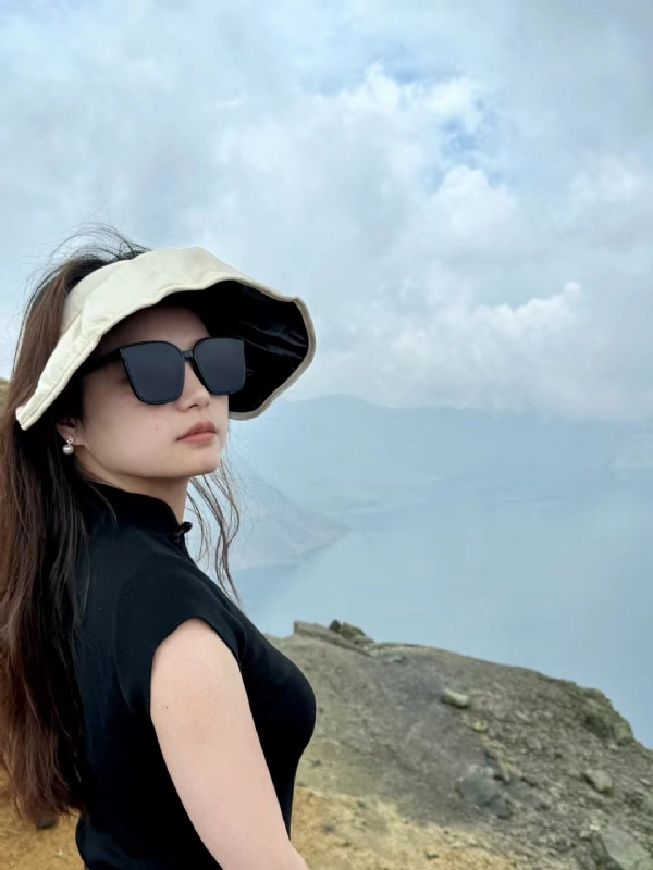 随梦的第一张照片--南通相亲服务中心