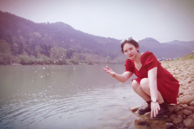 守候阳光的第一张照片--南通相亲服务中心