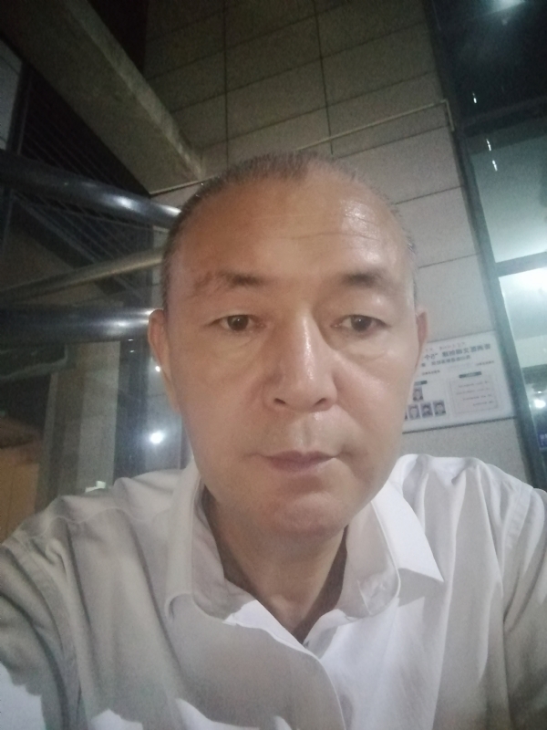 老李的第一张照片--南通相亲服务中心