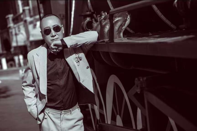 孤独燃烧的第一张照片--南通相亲服务中心