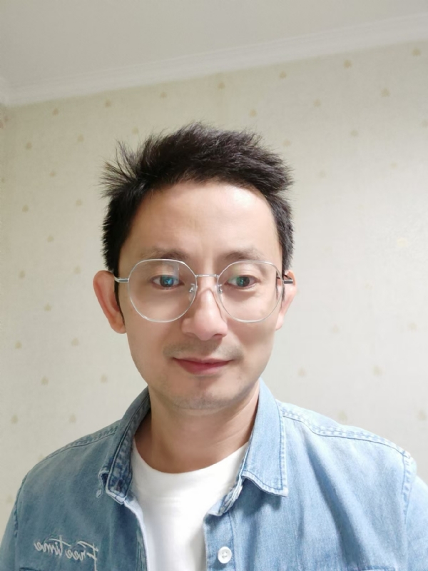 飘逸的第二张照片--南通相亲服务中心