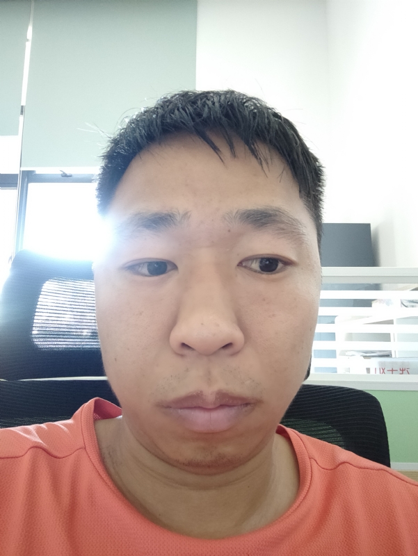 龚先生的第一张照片--南通相亲服务中心