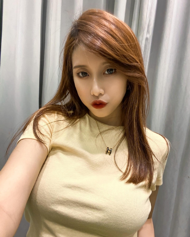 Emily的第一张照片--南通相亲服务中心