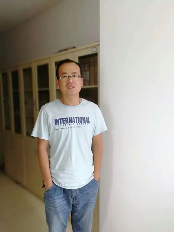 黄土麦田的第二张照片--南通相亲服务中心