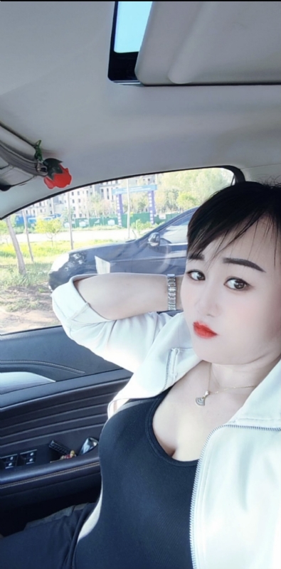 王芳燕的第六张照片--南通相亲服务中心