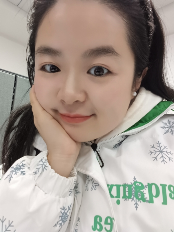 玥玥的第一张照片--南通相亲服务中心